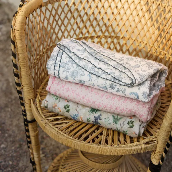 ELODIE Bamboo Muslin Blanket - Garden Leo Toile 2