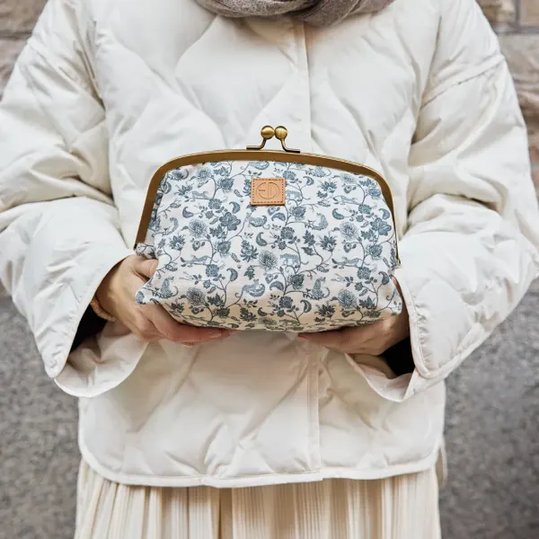 ELODIE - Toiletry Bag Zip&Go™ - Garden Leo Toile 2