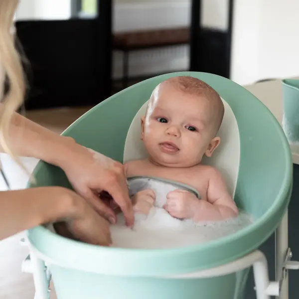 Shnuggle Baby Bath - Mint 2