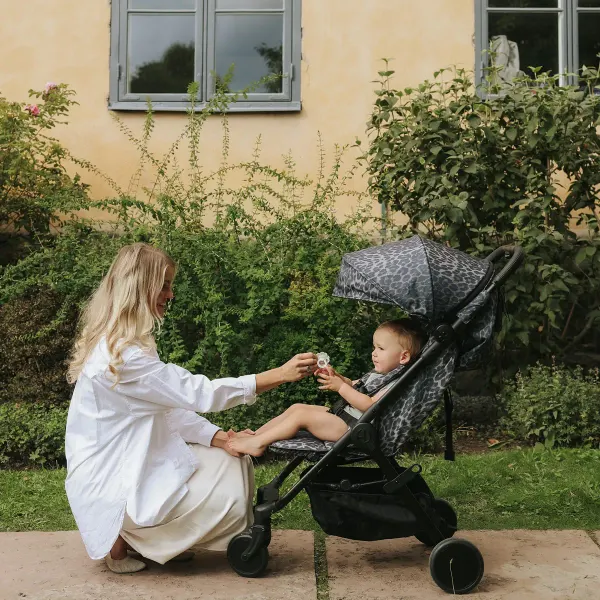 ELODIE - MONDO Stroller® - Le Leopard 2