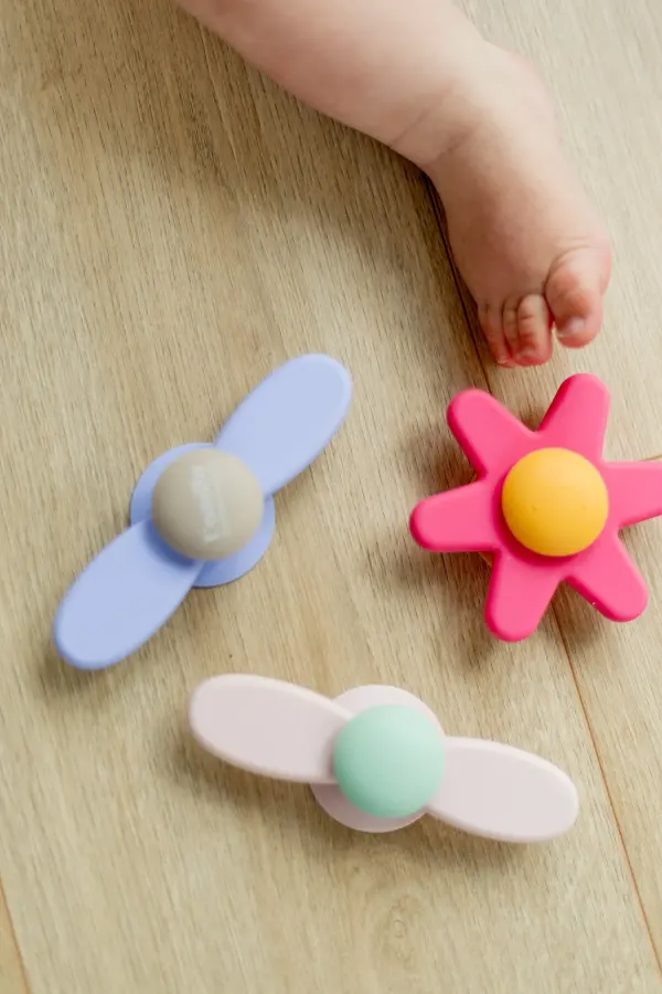 Vanilla Copenhagen Baby Suction Spinner Set - 3 piece pink 2