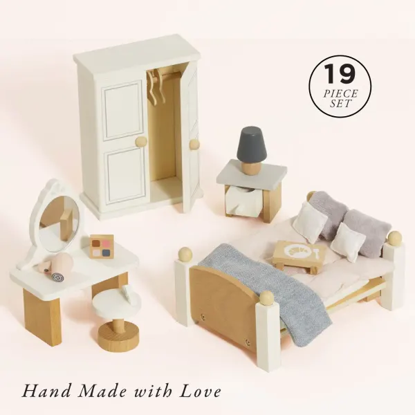 Le Toy Van Wooden Dolls house Bedroom 2
