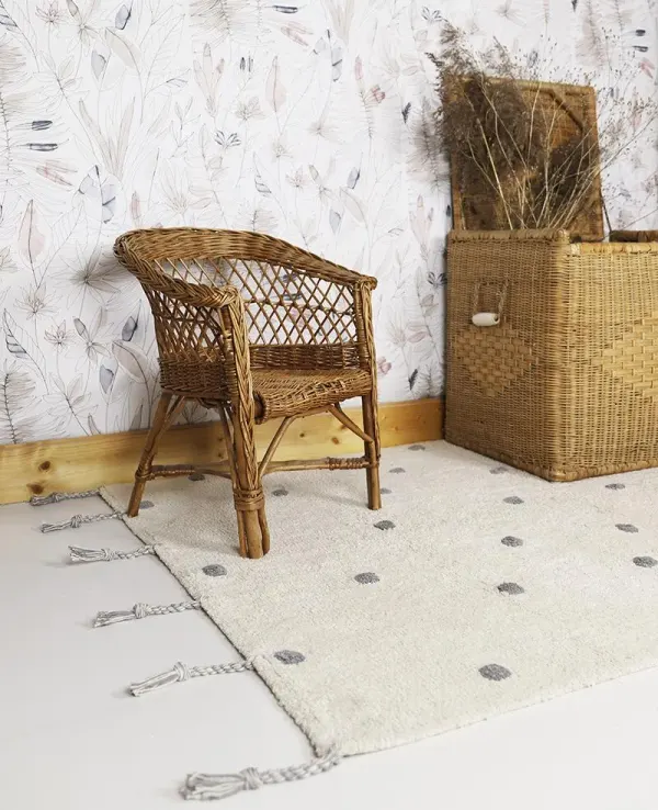 Nattiot Numi Grey Rug with Polka dots 2