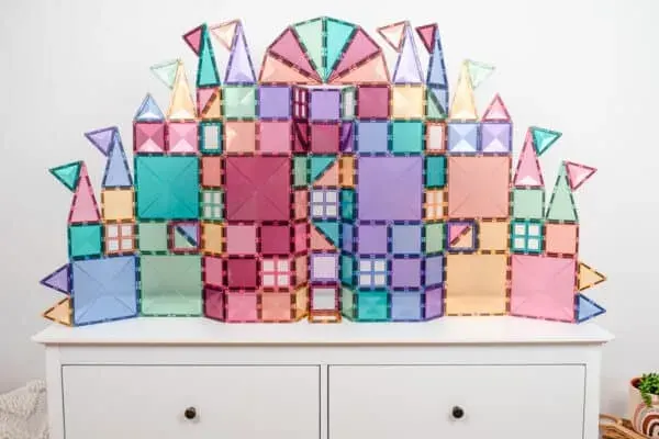 Connetix Magnetic Tiles - 120 Piece Creative Pack - Earthy Pastels 2 Connetix Magnetic Tiles - 120 Piece Creative Pack - Earthy Pastels 2