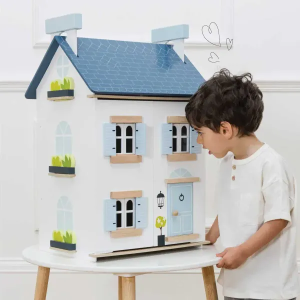 Sky Wooden Dollhouse for Boys & Girls 2
