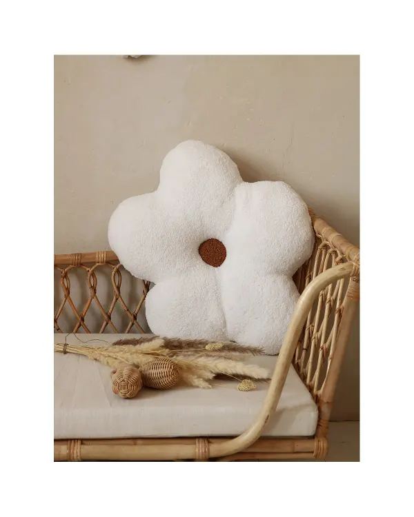 Malomi Large Daisy Pillow