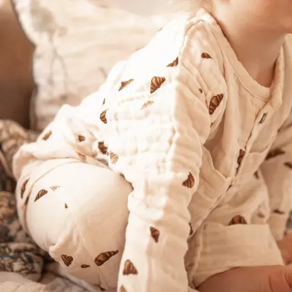 VAC VAC Studio - Unisex GOTS Muslin Pyjamas - Croissants 2