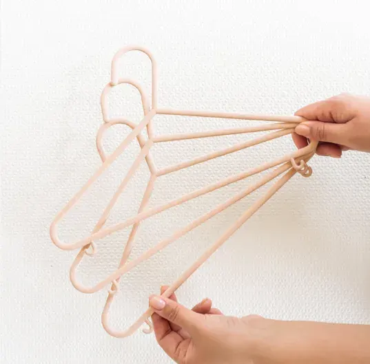 3 Sprouts pink speckles wheat straw hangers (15 per set) 2