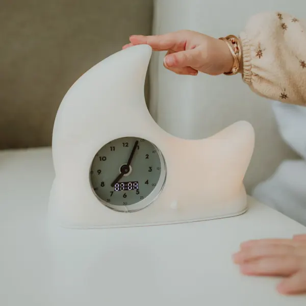 FLOW Luna - Sleep Trainer with Clock 2 FLOW Luna - Sleep Trainer with Clock 2