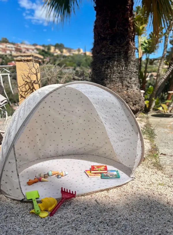 Vanilla Copenhagen UV 50+ Pop Up Tent - OYSTER 2
