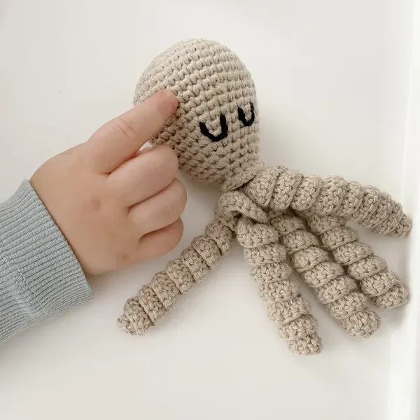 MAYLILY Organic Cotton Knitted Rattle 2
