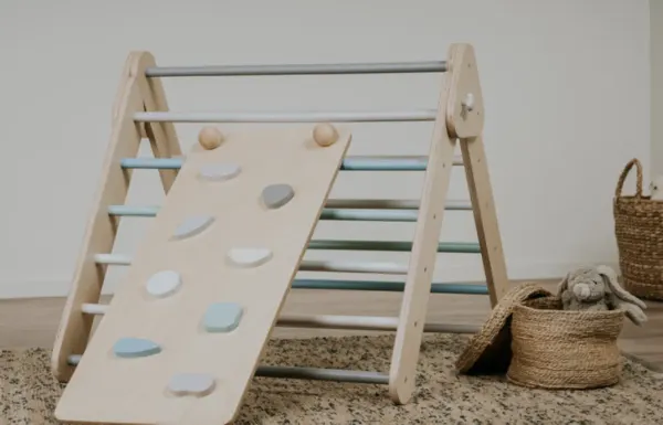 Leg & Go Swedish Wall & Pickler Triangle Set 2 in1 - Pastel Blue 2