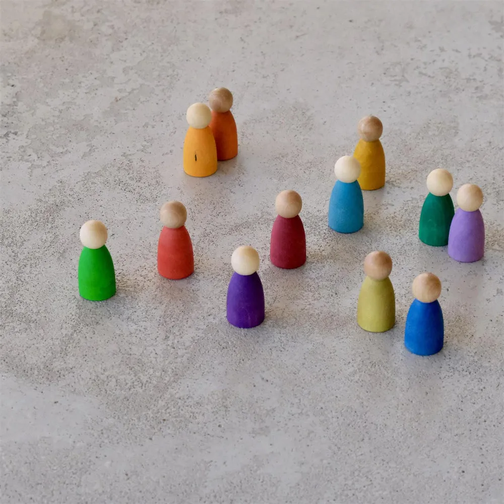 Grapat - 12 Nins - Wooden Peg Dolls - Medium size Grapat - 12 Nins - Wooden Peg Dolls - Medium size